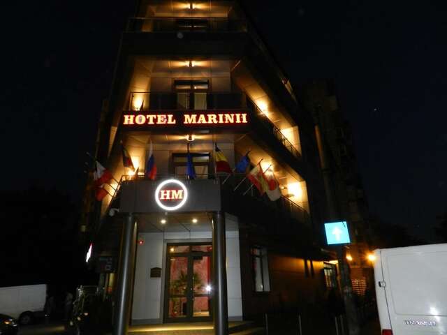 Отель Hotel Marinii Бухарест-3