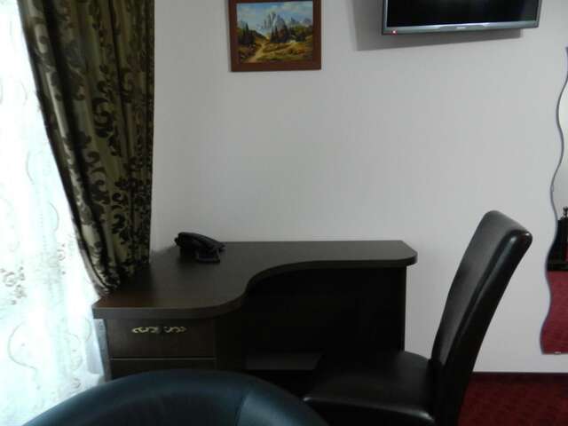 Отель Hotel Marinii Бухарест-20