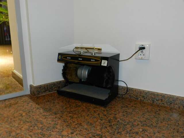 Отель Hotel Marinii Бухарест-35